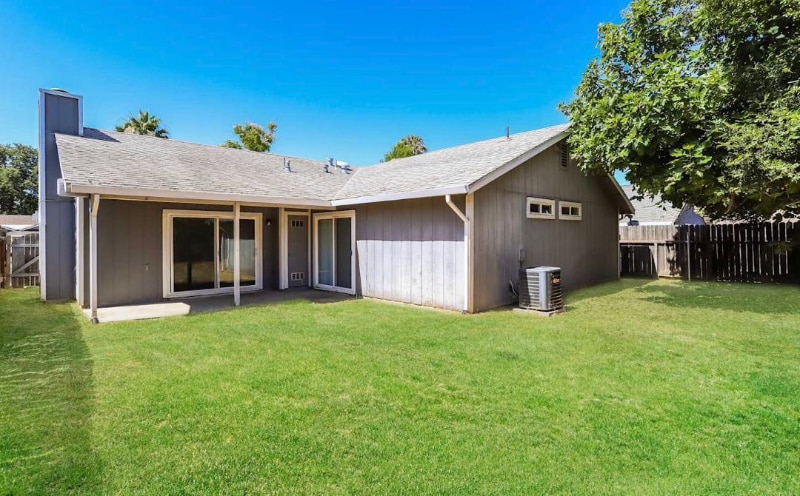 Primary Photo - 7809 Caber Way