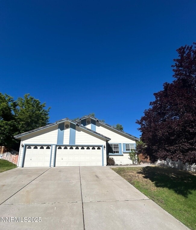 Primary Photo - 4835 Canyon Run Dr
