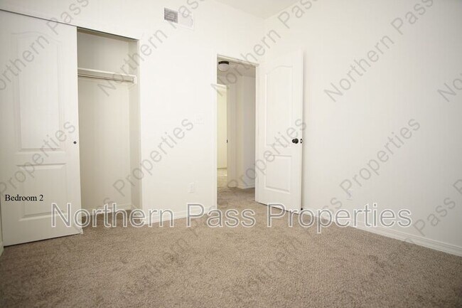 Building Photo - 14380 Tobe Davis Dr