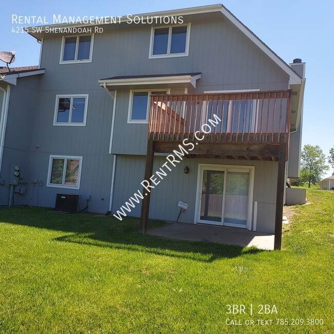 Building Photo - 4215 SW Shenandoah Rd