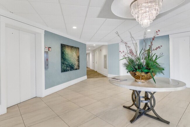 Building Photo - 220 Seaview Ct