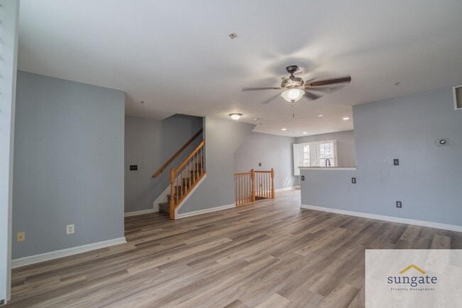 Building Photo - 113 Brightwater Dr