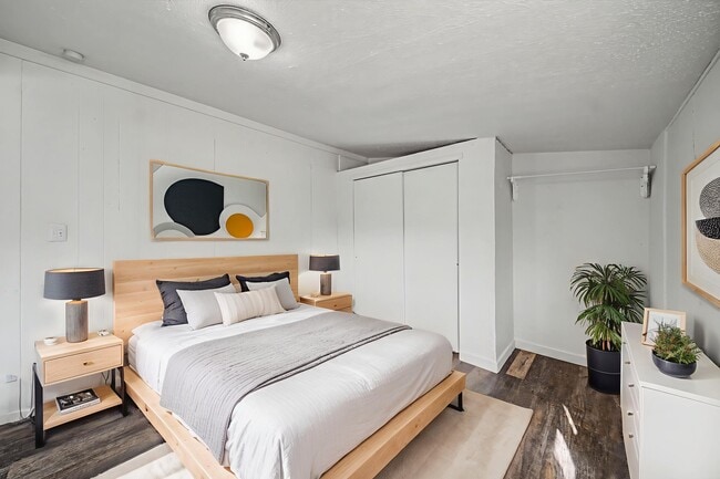 Building Photo - 1764 Oakland St