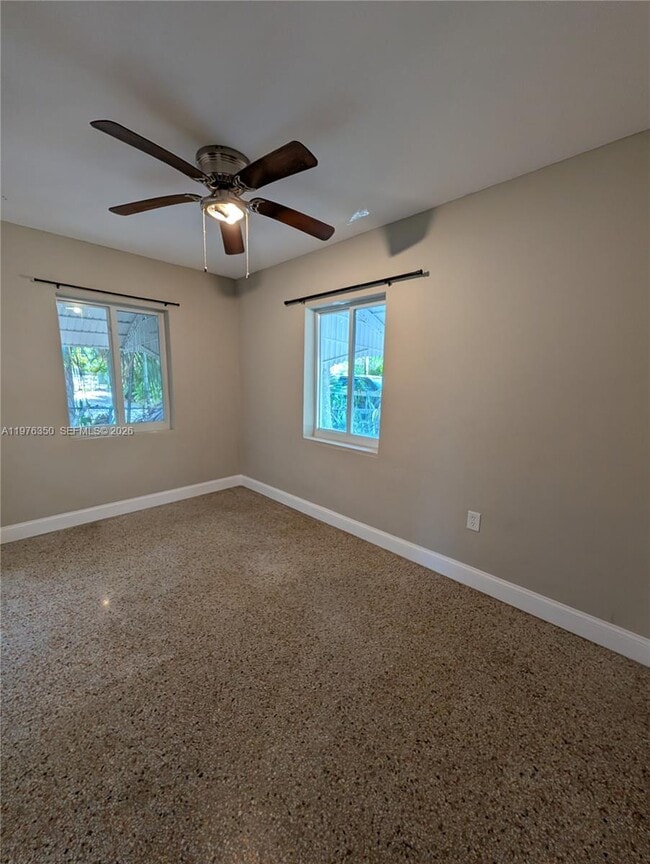 Building Photo - 1029 SW 22nd St