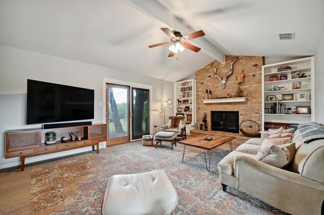 Building Photo - 9209 Rock Way Dr