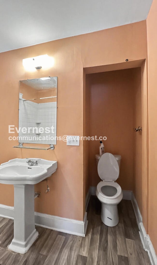 Building Photo - 3019 Walrond Ave