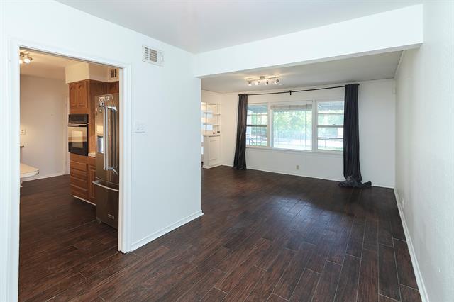 Building Photo - 2014 Peavy Rd