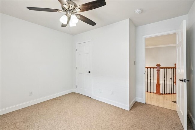 Building Photo - 1578 Lincoln Ave SE