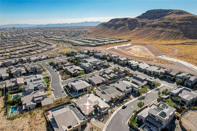 Building Photo - 6832 Apogee Ridge Ct