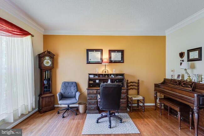 Building Photo - 25180 Pappys Way