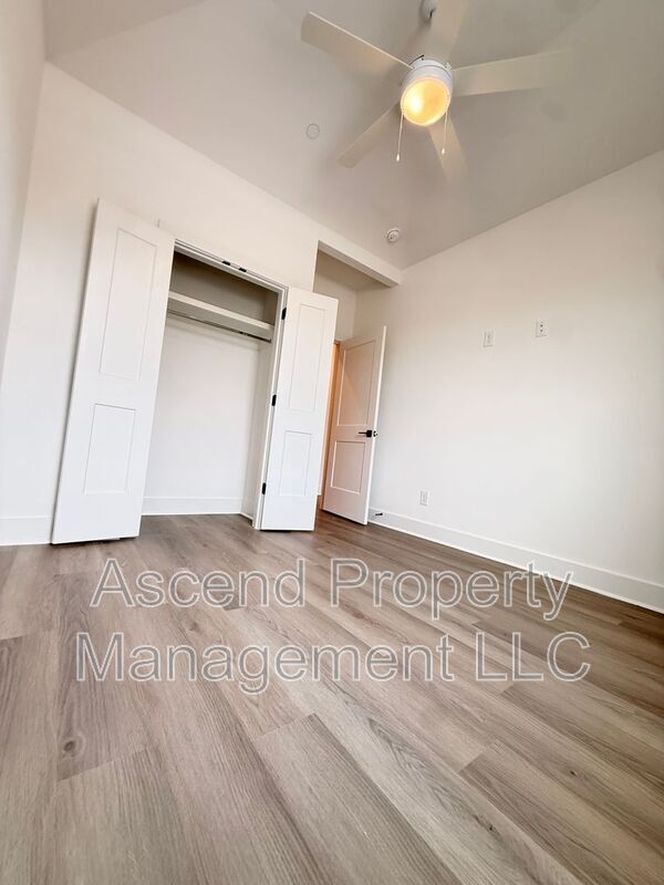 Building Photo - 118 Leggo Ave