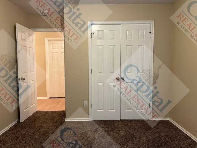 Building Photo - Home Sweet Home- Move In Special!!!!