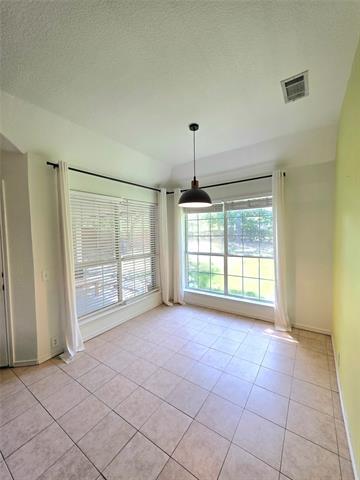 Building Photo - 207 Julian Dr