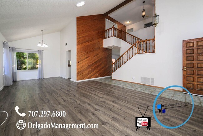 Building Photo - Four Bedroom Glen Cove home available now