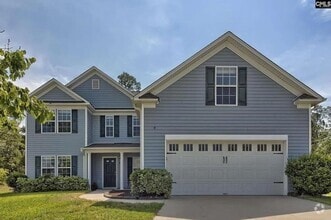 Building Photo - Great Location with Plenty of Space.