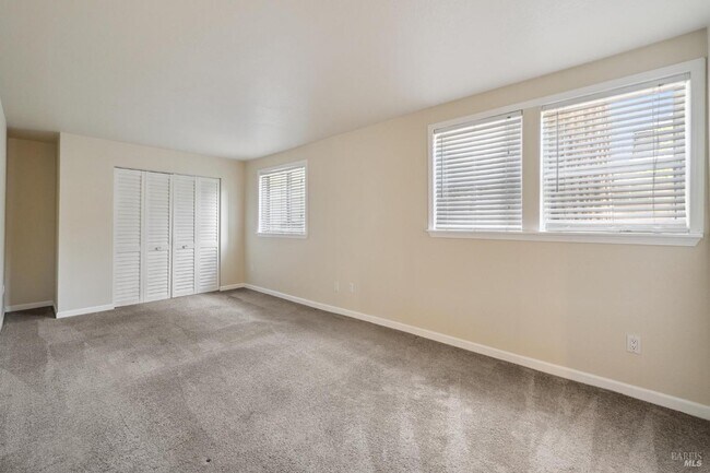 Building Photo - 711 San Anselmo Ave