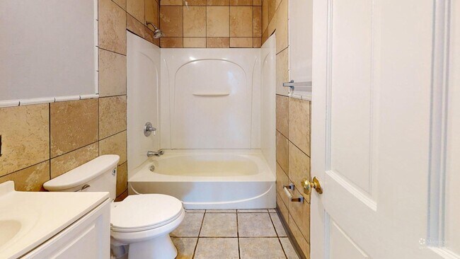 Building Photo - 7023 Clark Ave