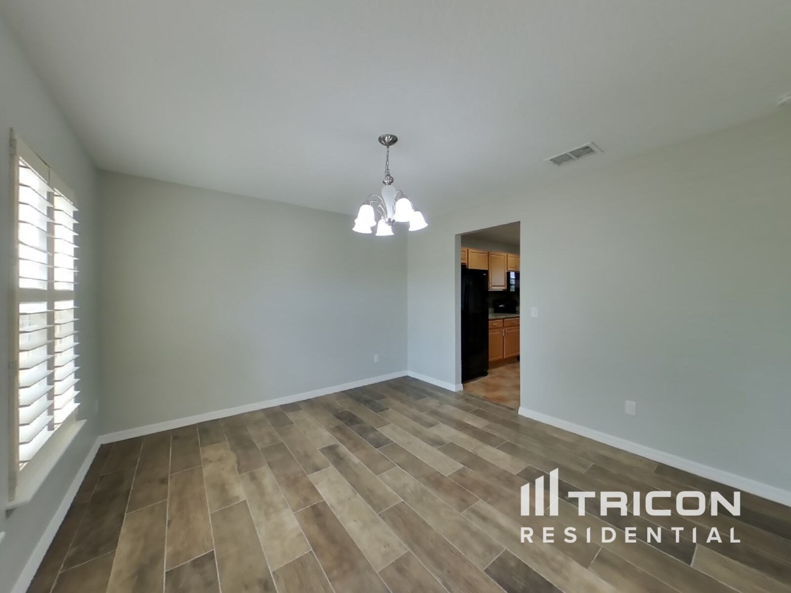 Building Photo - 15811 Surfbird Ct