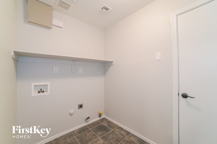 Building Photo - 9949 E Rocky Wash Dr