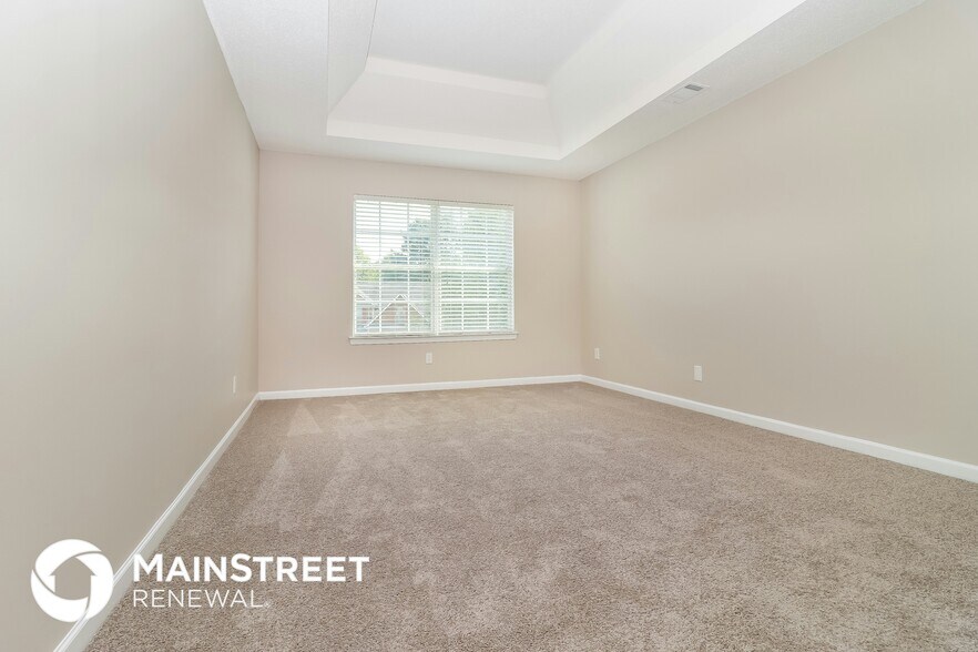 Building Photo - 315 Wellsley Ln