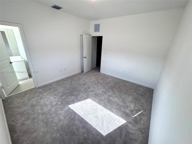 Building Photo - 17854 SW 358th St