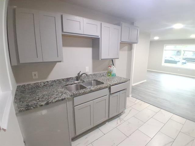 Building Photo - 1310 Stone Dr