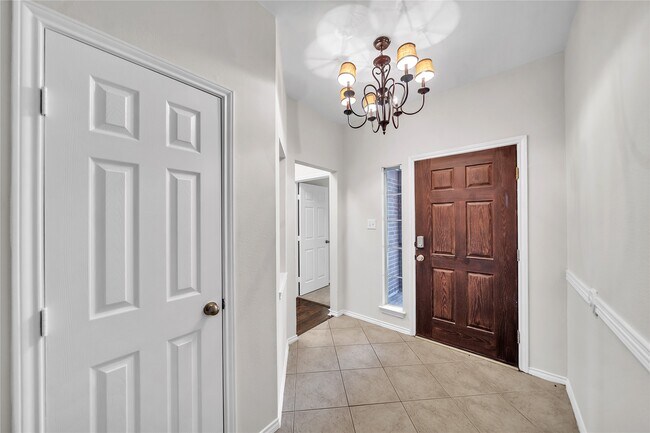 Building Photo - 1911 Mound Lake Dr