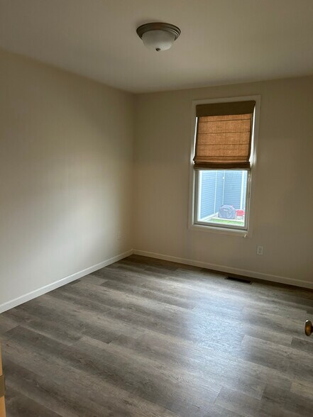 Building Photo - 5017 Freehold Rock Dr