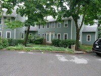 Building Photo - 89 Brookdale
