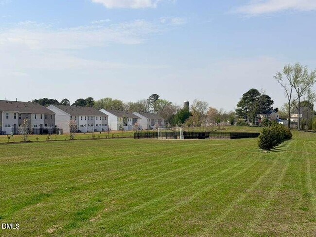 Building Photo - 109 Pantaneiro Wy