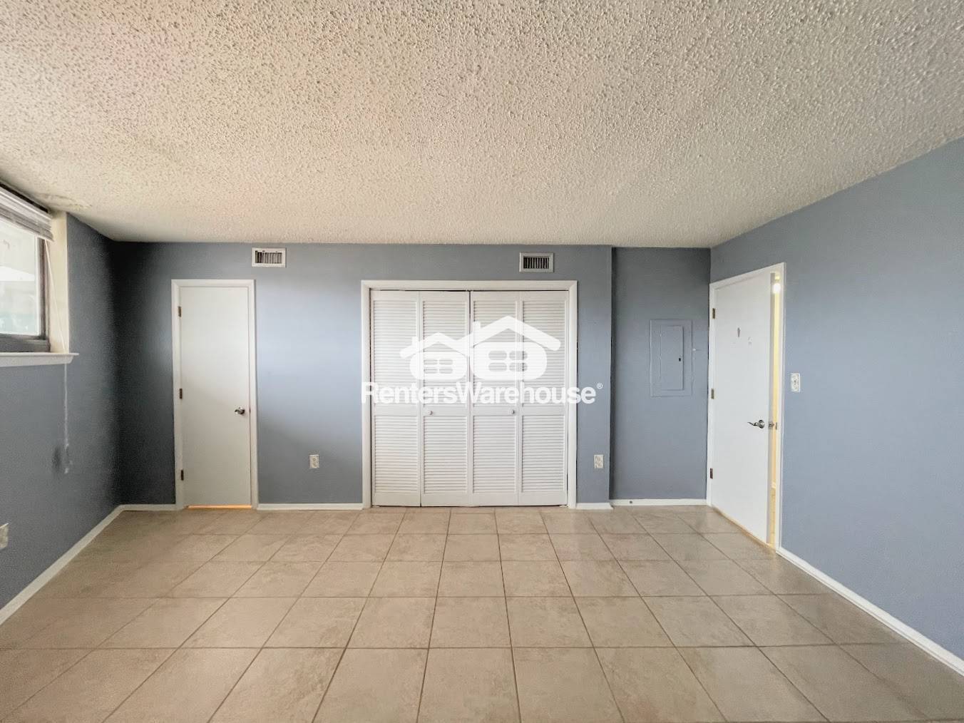 Building Photo - 1222 E Ocean View Ave