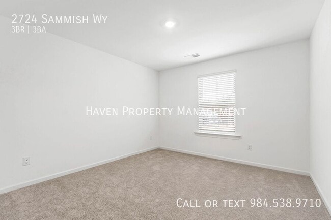 Building Photo - 2724 Sammish Way