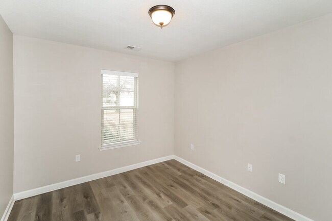 Building Photo - 2729 Miner Cove