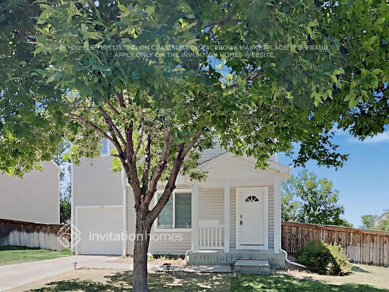 Primary Photo - 1205 Bluebird St