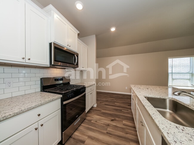 Building Photo - 12725 Torretta Wy