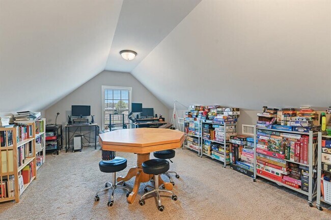 Building Photo - 905 Overture Dr