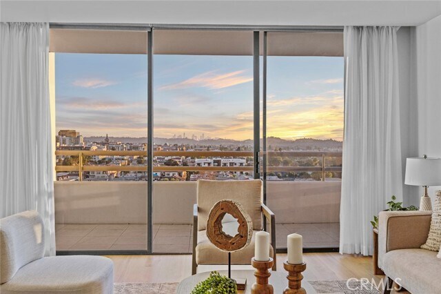 Building Photo - 343 Pioneer Dr