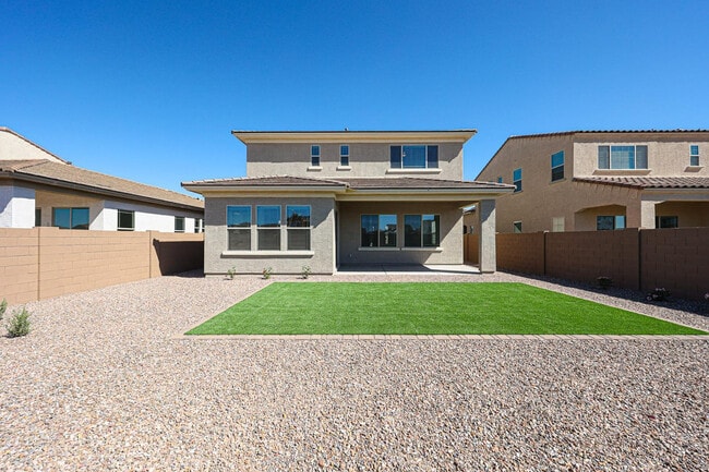 Building Photo - 7677 W Smoketree Dr