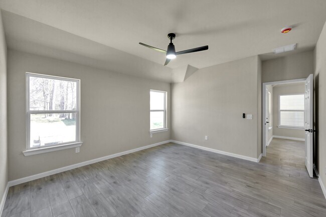 Building Photo - 106 Harbor Ct