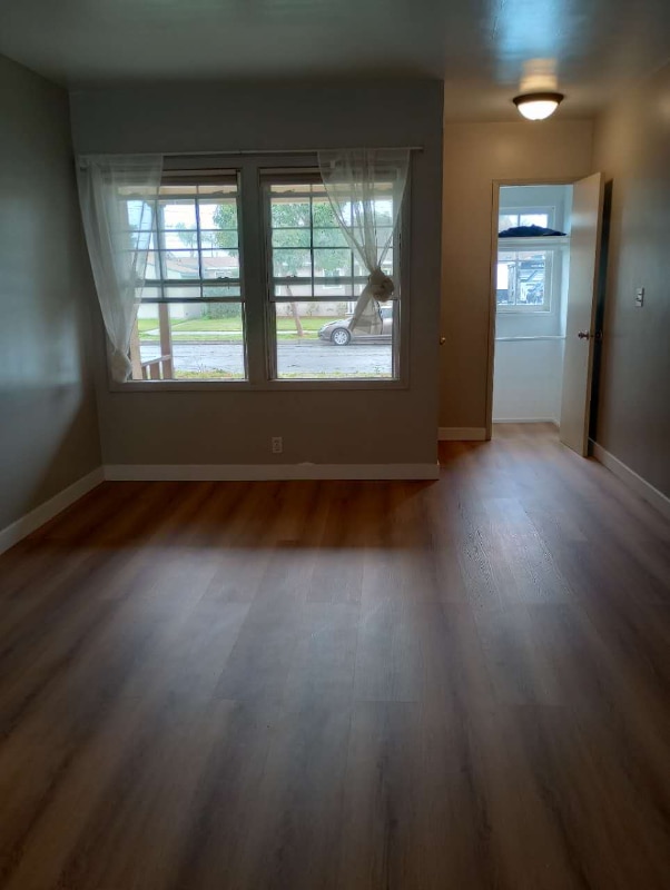 Building Photo - 2013 W Porter Ave