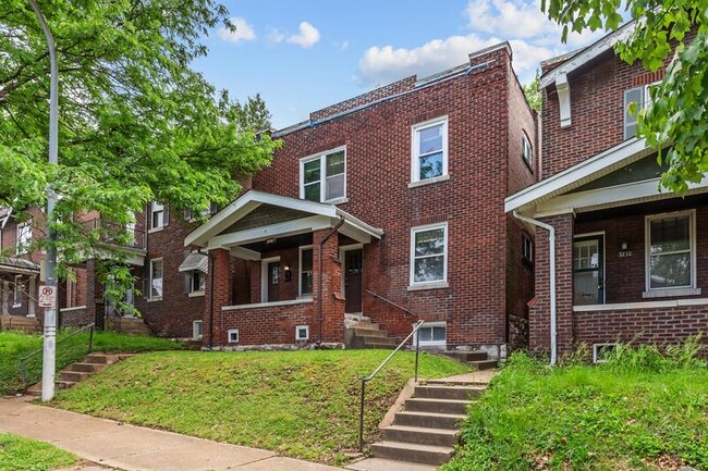 Building Photo - 3208 Delor St