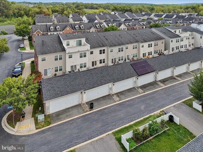 Building Photo - 22448 Bright Sky Dr