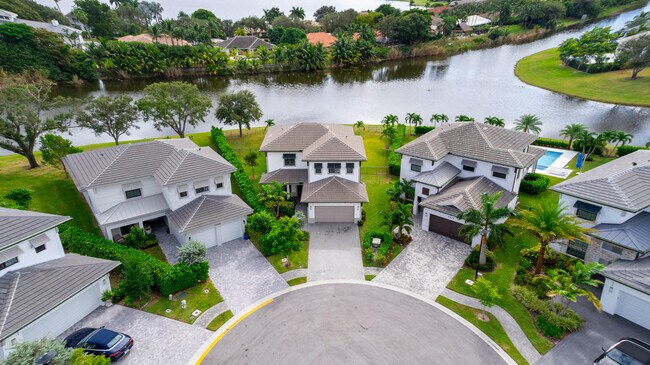 Building Photo - 3018 Safflower Cir