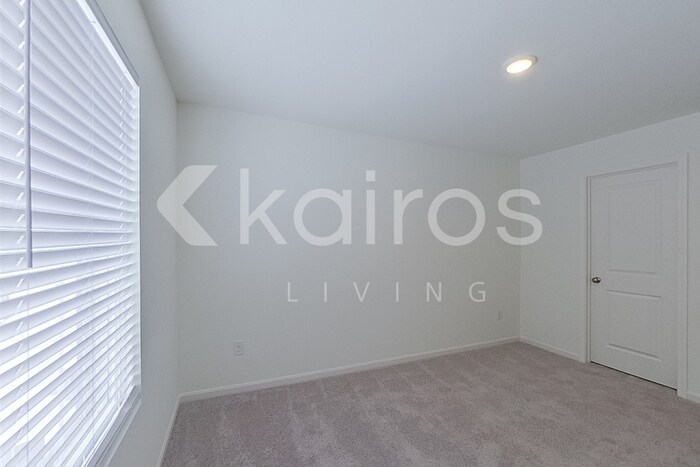 Building Photo - 273 Gaston Cir