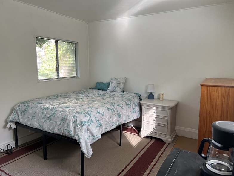 Building Photo - 4046 Alla Rd