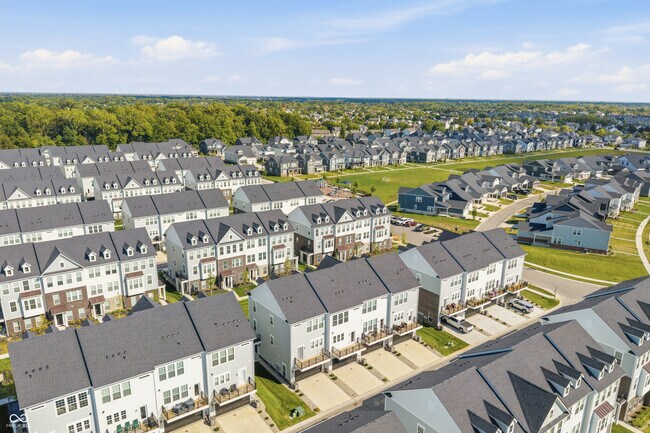 Building Photo - 14549 Elsmere Ln