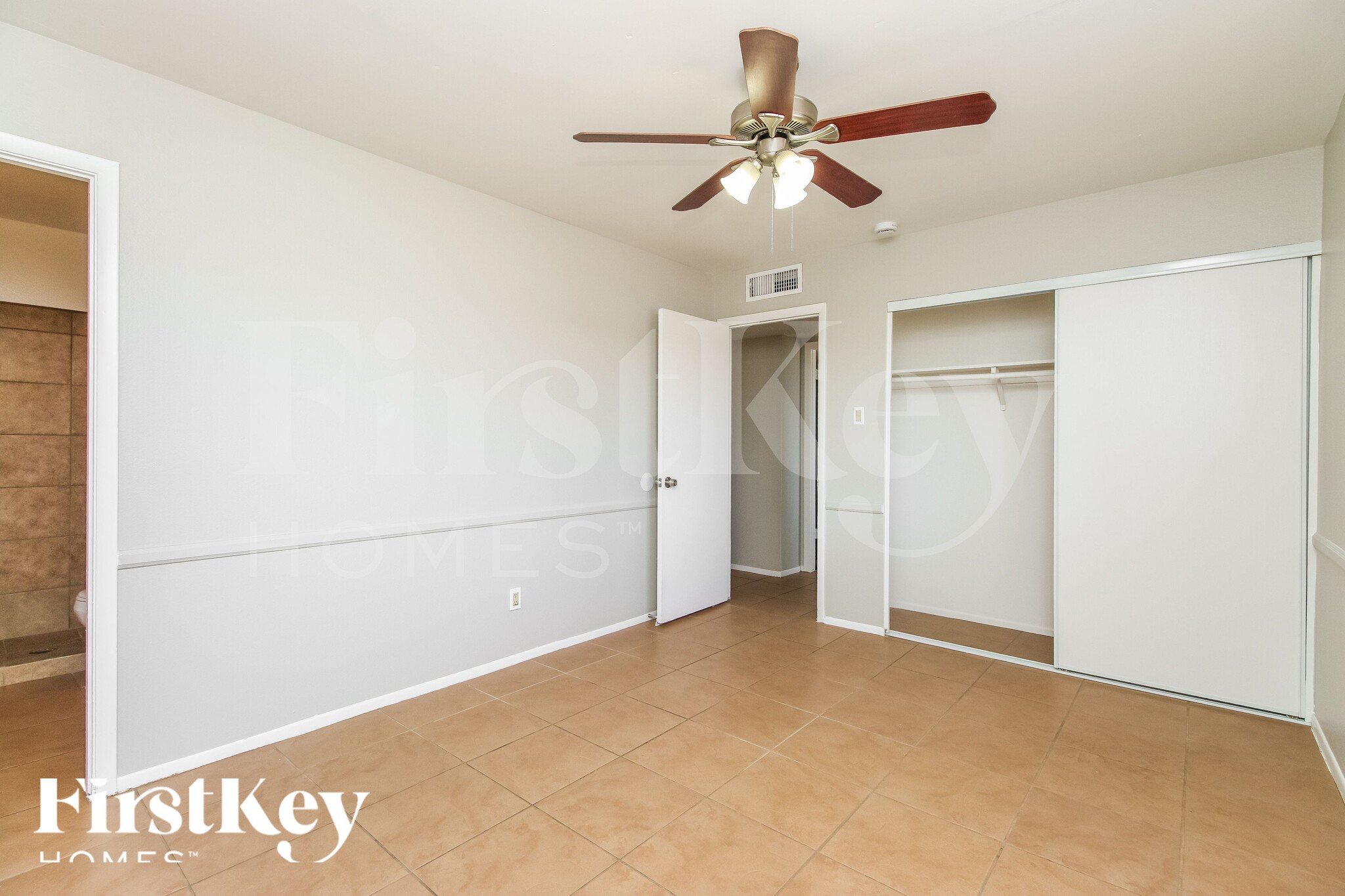 Building Photo - 5213 S 47th Pl