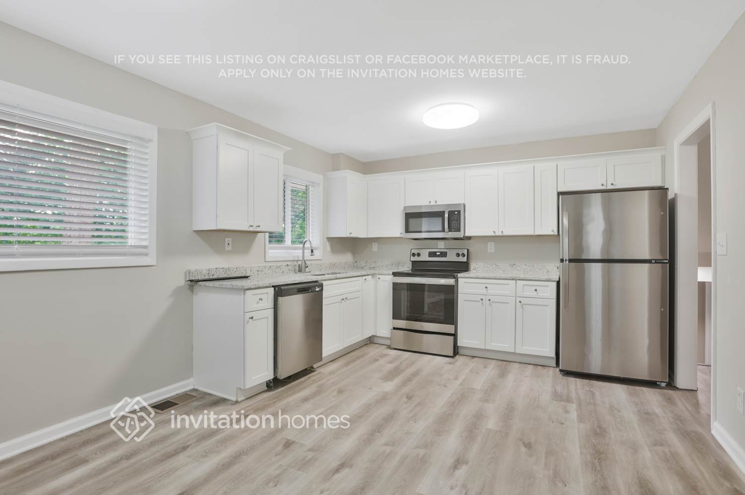 Building Photo - 2805 Cherry Laurel Ln SW