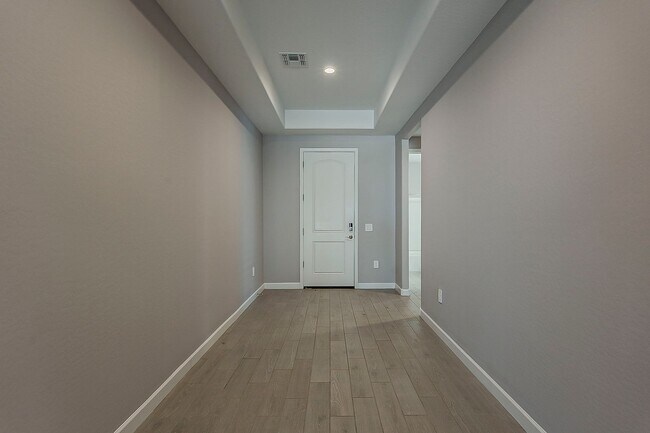 Building Photo - Spacious New-Build Family Home!