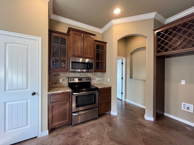 Building Photo - 3137 Silver Saddle Dr